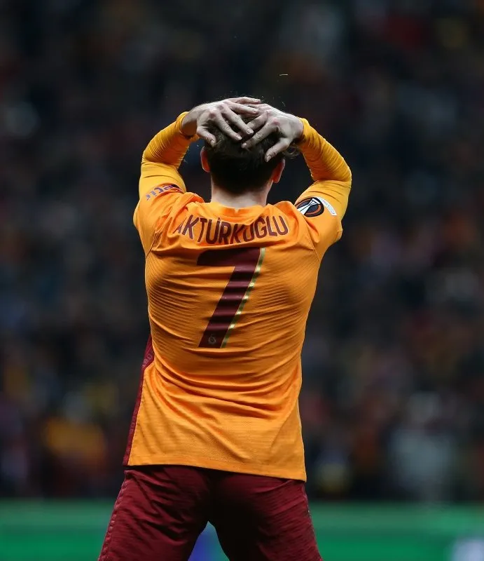 Kerem Aktürkoğlu’nu neler bekliyor? Yıldız futbolcunun akıbeti belli oldu