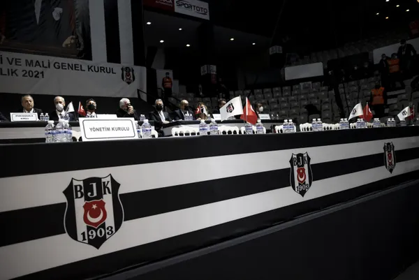 besiktasta-fikret-orman-icin-ihrac-talebi-onerge-kabul-edildi-1640426357405.jpg Beşiktaş'ta Fikret Orman için ihraç talebi! Önerge kabul edildi - 1