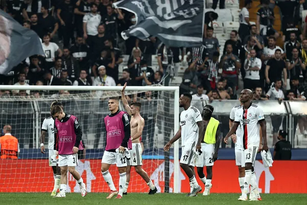 1631738655002.jpg Beşiktaş Teknik Direktörü Sergen Yalçın Borussia Dortmund maçı sonrasında konuştu: Golü erken bulsaydık başka bir oyun ortaya çıkabilirdi - 2