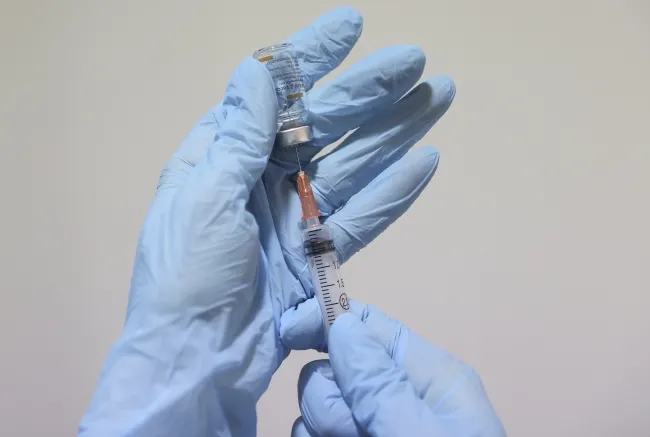 Son dakika: Koronavirüs aşılamasında ikinci adım! Huzurevleri ve bakımevlerinde aşı uygulaması bugün başladı - 13