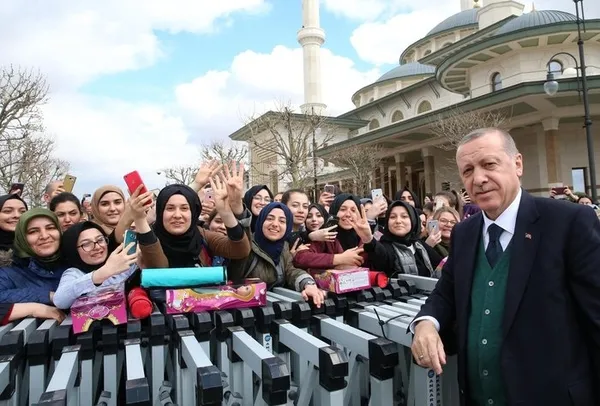 "Altılı masa"nın tüm algı operasyonları çöktü! İşte saha raporundaki gerçekler: Vatandaş "Çözüm yine AK Parti" dedi - 4