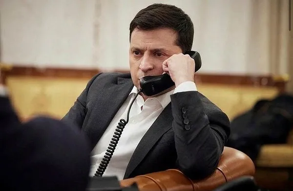 Rusya’nın Luhansk ve Donetsk kararının ardından Zelenskiy, Biden ile bir görüştü