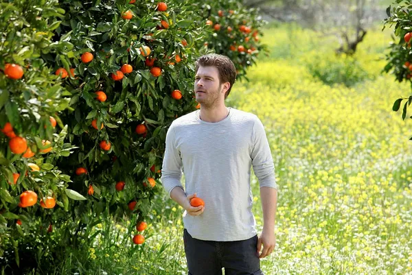 Kıvanç Tatlıtuğ’un merak edilen abisi! Cem Tatlıtuğ’u gören dönüp bir daha baktı