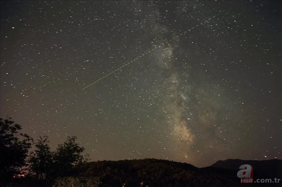 Bugün gökyüzüne bakmayı unutmayın! Perseid meteor yağmuru saat kaçta izlenecek? Türkiye'de nereden görülecek? 13
