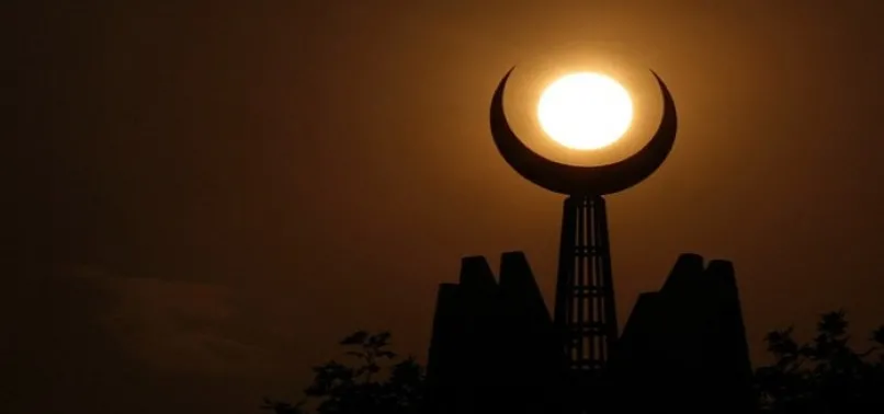 Pakistan'da ramazan hilali görülmedi