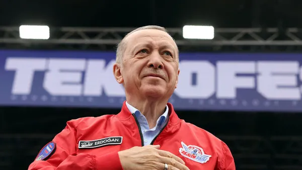 TCG Anadolu’nun ardından Mavi Vatan’a yeni uçak gemisi! Başkan Erdoğan müjdesini vermişti