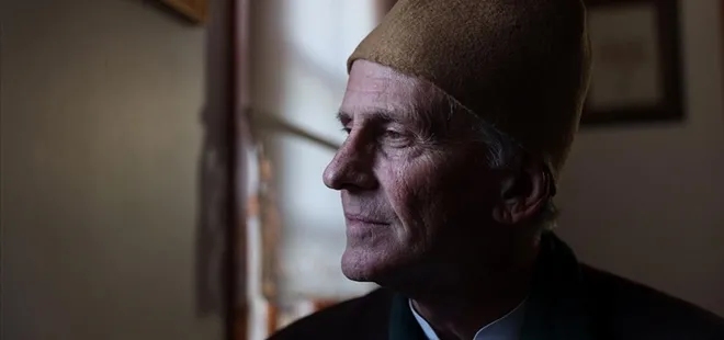 Mevlana’dan etkilenen papaz Müslüman oldu