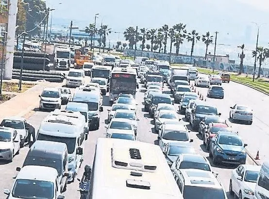 İzmir 4 yıldır hizmete hasret kaldı! Bağımsız Meclis Üyesi Hasan Ünal: Bu kötü yönetime dur demeli - 4