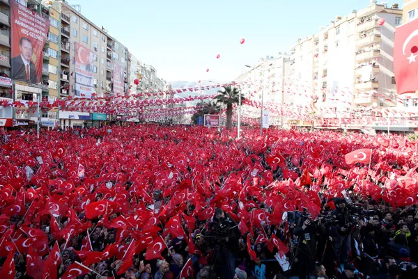 Miting meydanlarında AK Parti coşkusu! Başkan Erdoğan milletiyle buluşacak - 3