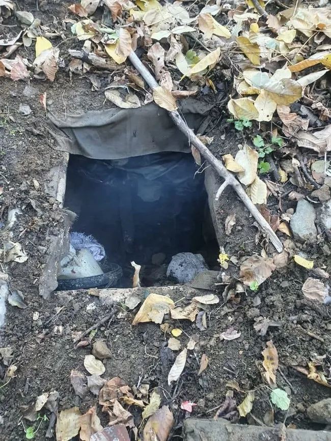 Bingöl’de terör örgütüne ait depo ve sığınaklarda 135 kilogram toz esrar ele geçirildi - 5