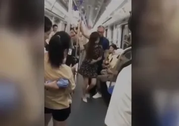 Metroda sapığa suçüstü