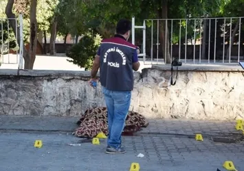 Koca dehşeti: Karısını ve kızını öldürdü