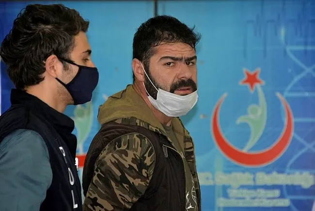 Polis havaya ateş ederek durdurdu! Yakalan kişi cezaevi firarisi çıktı - 1