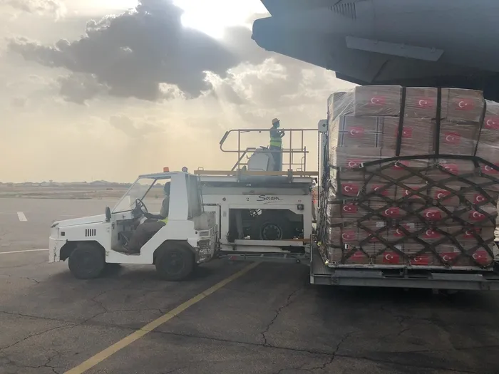 Türkiye’nin yardım uçağı Çad’a ulaştı