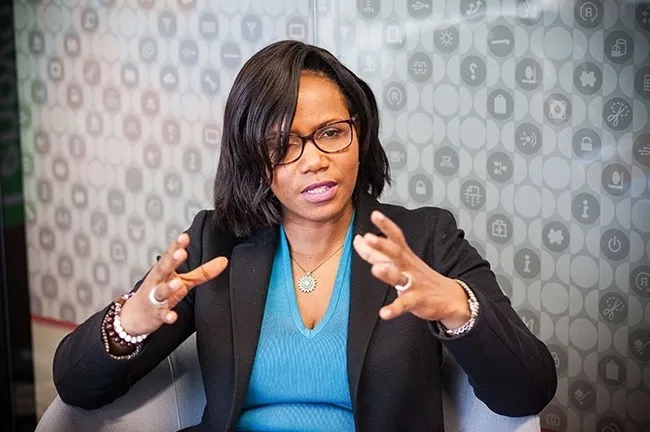 Fransa'da aşırı sağcı Causeur dergisinden ırkçı kapak: Bebekleri alet ettiler! Tepki yağıyor: İslamofobik paçavra - 1