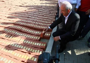 CHP, terörle mücadeleye "Kürt fobisi" dedi