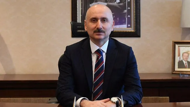 bakan-acikladi-1-trilyon-86-milyar-tl-yatirimin-gsyhye-395-milyar-dolar-etkisi-oldu-1619423701328.jpg Bakan açıkladı! 1 trilyon 86 milyar TL yatırımın GSYH'ye 395 milyar dolar etkisi oldu - 1