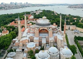 Kültür ve Turizm Bakanı Mehmet Nuri Ersoy'dan flaş Ayasofya açıklaması! Çok ciddi bir tadilat gerçekleştirilecek