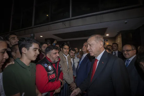 Son dakika: Başkan Erdoğan ABD’de: Türk vatandaşlardan sevgi gösterisi! BM Genel Kurulu’na katılacak