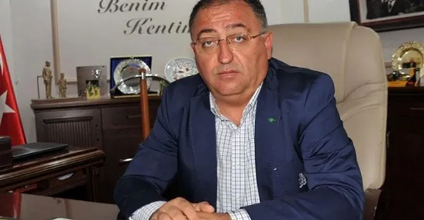 bozuk-yollari-yenilemenin-neresi-sov-yalova-eski-belediye-baskani-vefa-salmandan-tuhaf-elestiri-1607787106195.jpg Bozuk yolları yenilemenin neresi şov? Yalova Eski Belediye Başkanı Vefa Salman'dan tuhaf eleştiri - 6