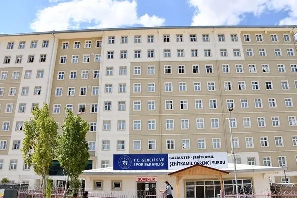 Yurt sorunu yaşayan öğrencilere devlet şefkati: Valilik ve belediyelerde seferberlik