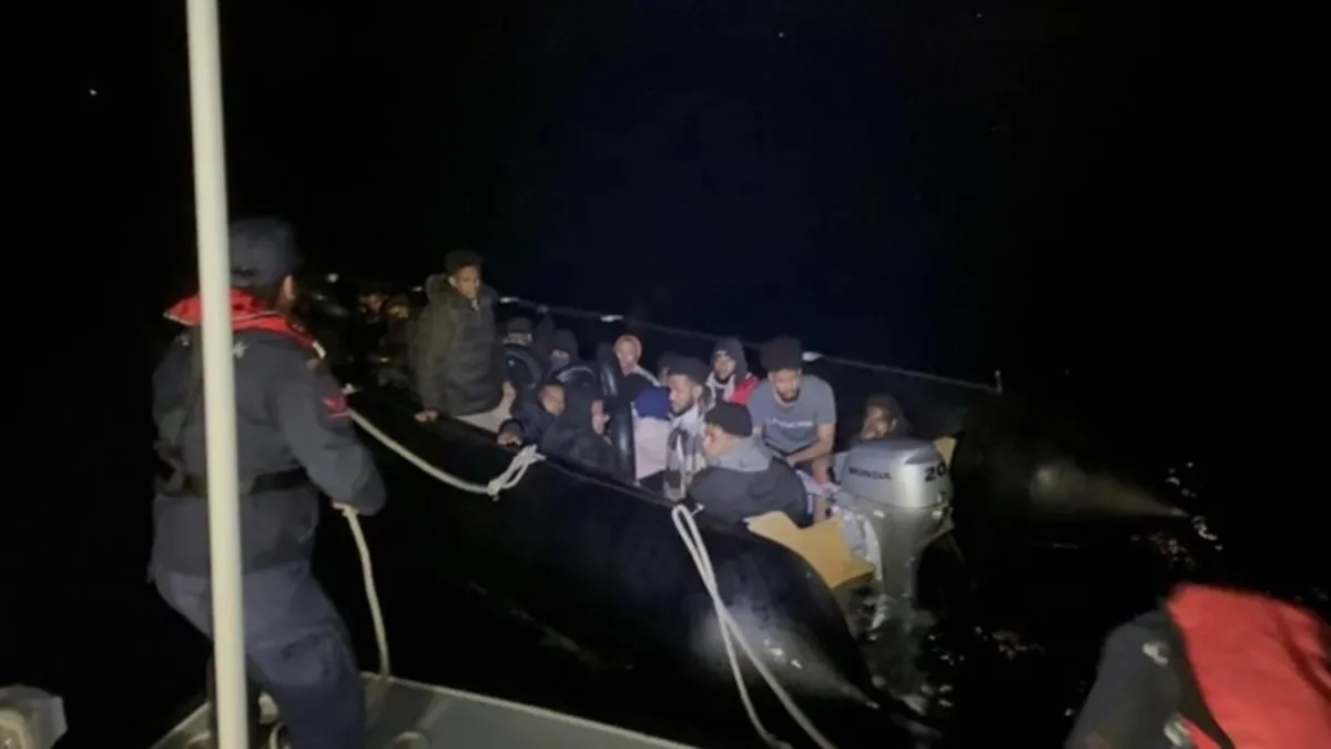 Urla'da 3'ü çocuk 36 düzensiz göçmen yakalandı