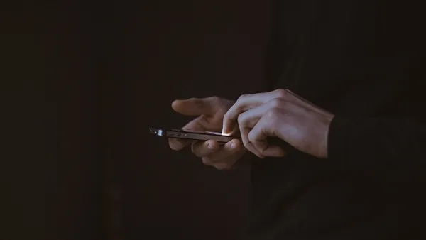 ABD'yi karıştıran iddia! "İstihbarat konum bilgilerini izinsiz kullanıyor" - 3