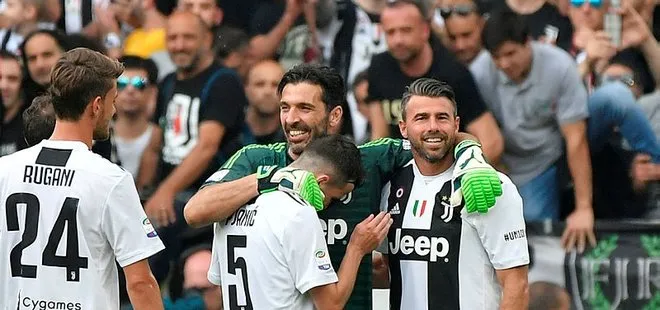 Buffon, Juventus kariyerini noktaladı