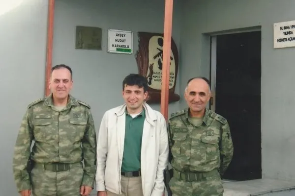 Selçuk Bayraktar Bitlis'te şehit olan Korgeneral Osman Erbaş'ı anlattı! "SİHA sistemlerinin gelişimine büyük katkı sağladı" - 1