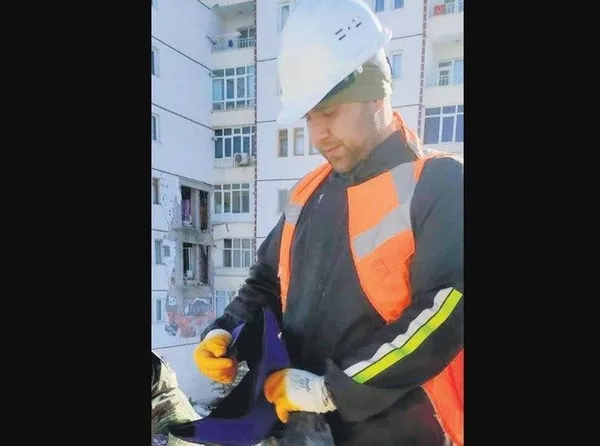 1676871570383.jpeg CHP'li Aydın Büyükşehir Belediyesi'nden vicdanları yaralayan karar! Can kurtardı işten kovuldu | AFAD gönüllüsüne AK Parti sahip çıktı - 1