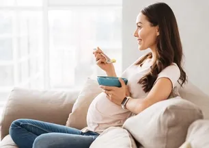 Sosyal medya ve doğum izni düzenlemesi! AK Parti tarih verdi