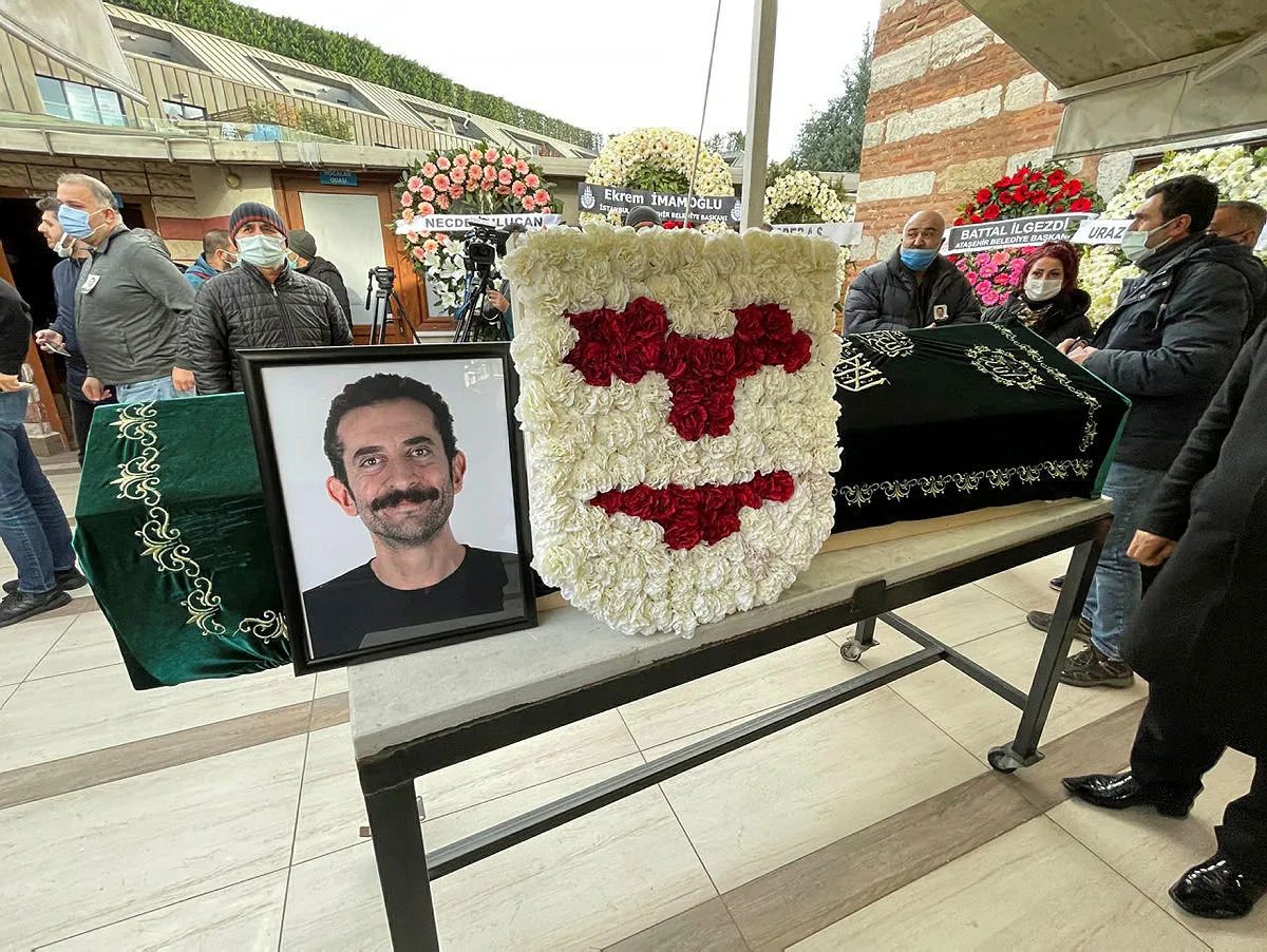 Türkücü İzzet Altınmeşe'nin oğlu Ali Murat Altınmeşe son yolculuğuna uğurlandı