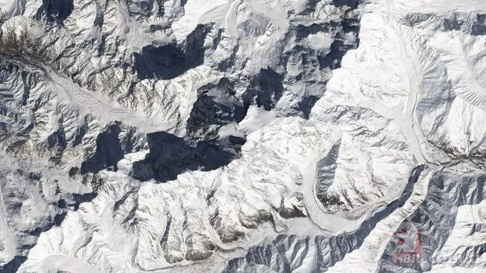 NASA Raikoke volkan patlamasını uzaydan görüntüledi 17