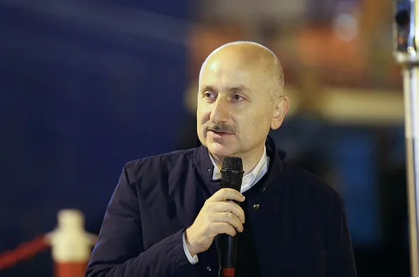 Ulaştırma ve Altyapı Bakanı Adil Karaismailoğlu'ndan hakaret eden CHP'li İBB Başkanı Ekrem İmamoğlu hakkında dava - 1