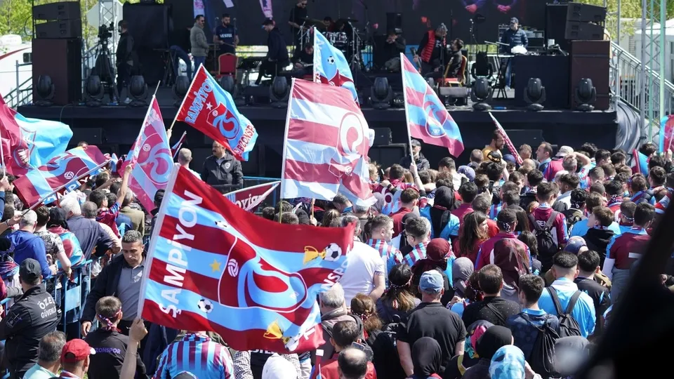Şampiyon Trabzonspor için Yenikapı’da büyük kutlama