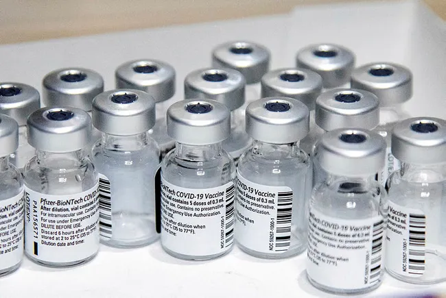BioNTech'ten aşı açıklaması: Varyantlara karşı değişikliğe gerek yok - 4