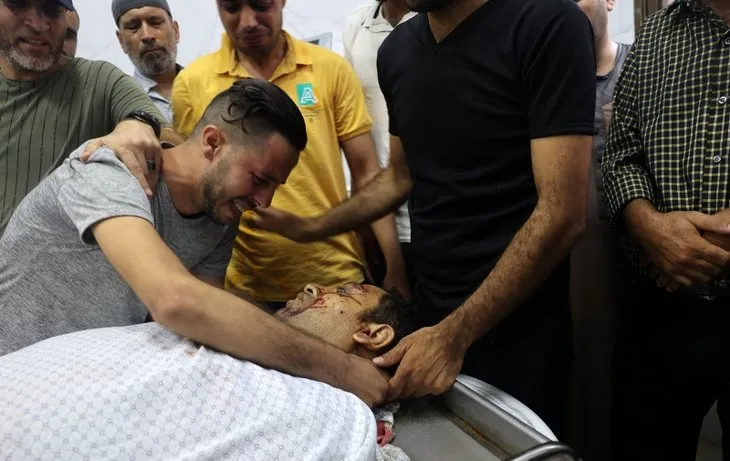 İsrail’den Gazze’ye yönelik yoğun saldırı! Çok sayıda kişi hayatını kaybetti! Onlarca yaralı var
