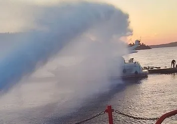 Marmaris’te motoryatta korkutan yangın! Maddi hasar oluştu