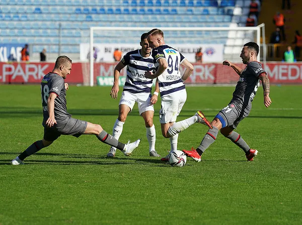 Fatih Karagümrük Kasımpaşa'yı 3-1 mağlup etti! - 8