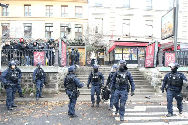 Paris’i yangın yerine çeviren PKK yandaşları Londra’yı da karıştırdı! Hedefte Türkiye var