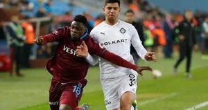 Altay’dan Lyon’a transfer oldu! İmza 5 yıllık...