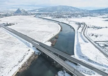 Türkiye'ye bereket yağdı: Kar kuraklığı bitirdi çiftçiye umut oldu