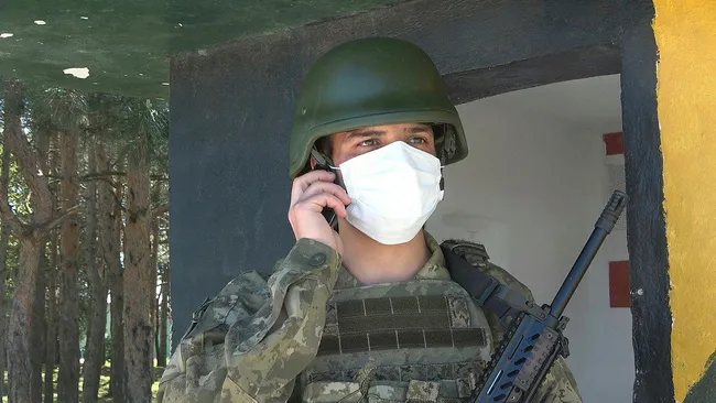 Mehmetçik Ramazan Bayramını Hudut Karakollarında karşıladı