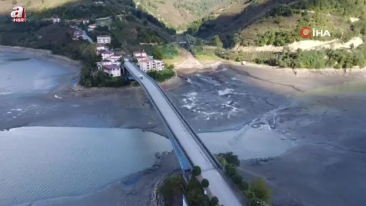"Saklı cennet" Ayvacık'ta baraj suları çekildi kara ortaya çıktı