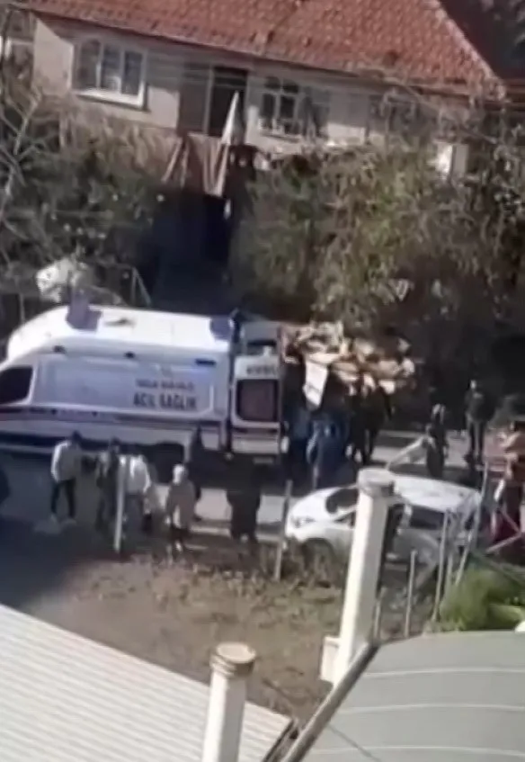 kocaelide-eski-es-dehset-sacti-defalarca-ates-etti-1671715485809.jpg Kocaeli’de eski eş dehşet saçtı! Defalarca ateş etti - 4