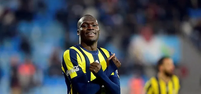 Moussa Sow, altın hat-trick yaptı