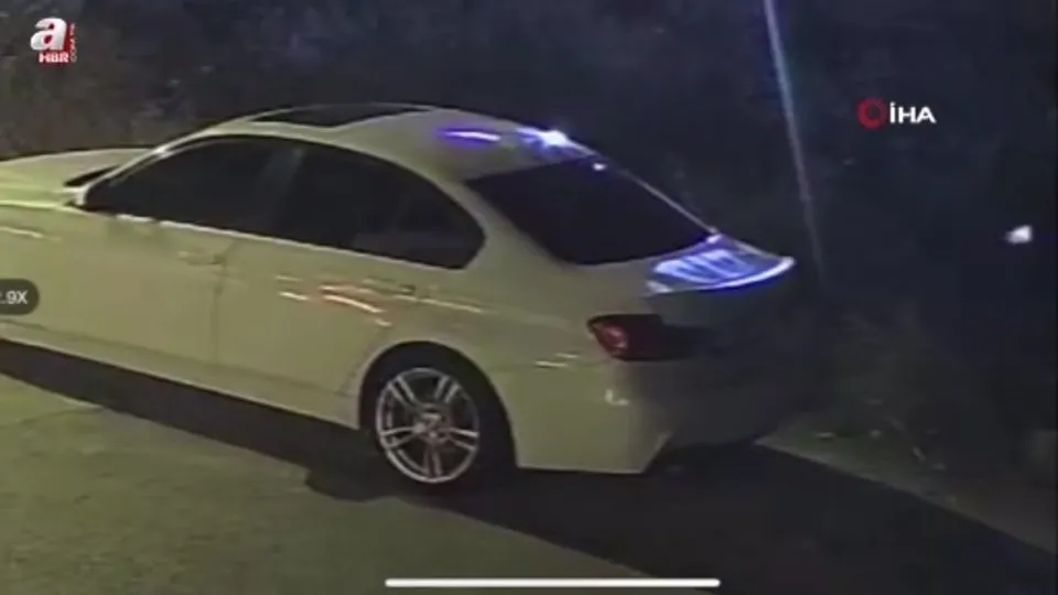 Antalya’da iş adamının lüks otomobiline saldırı