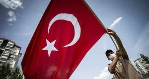 4 büyüklerin statlarında İstiklal Marşı çaldı