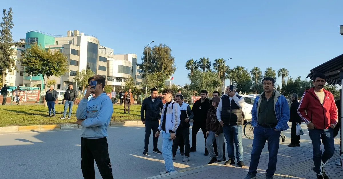 Görüntüler Antalya'dan! Gören izlemek için sıraya girdi