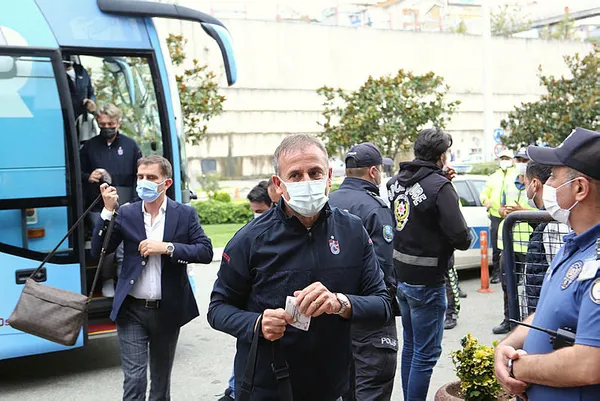 Trabzonspor Teknik Direktörü Avcı'dan liderlik mesajı - 1
